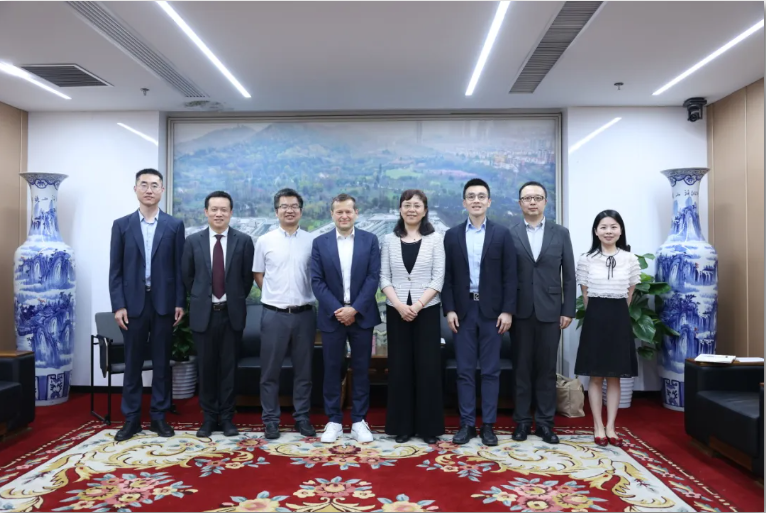 企业微信截图_17351963625497.png